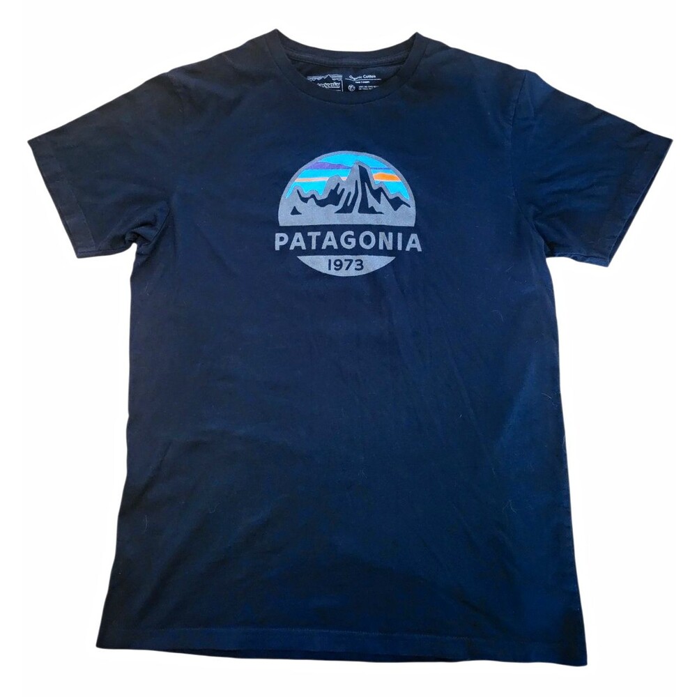 Patagonia Men's Black Organic Cotton Slim Fit Graphic Logo T-Shirt Size M